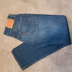 513 Levis 30X32